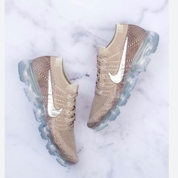 Nike Shoes - Nike Air Vapormax Flyknit sneakers
